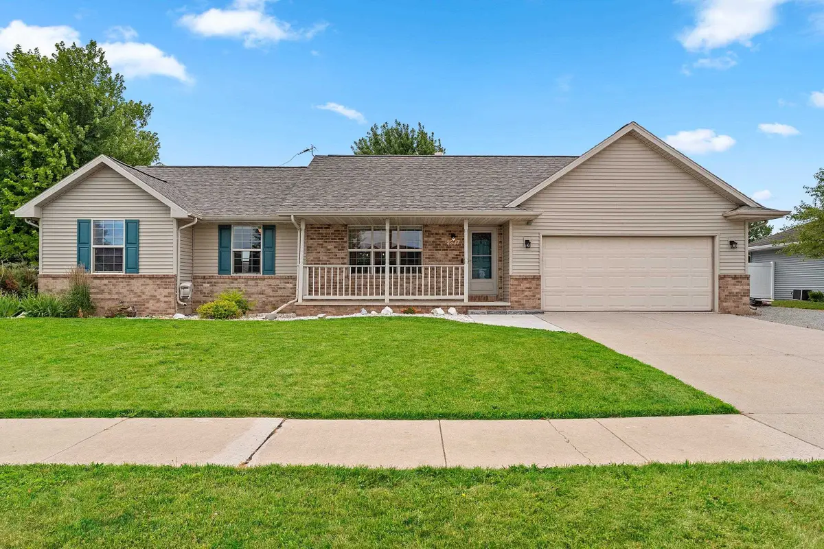 2337 Samantha Street, De Pere, WI 54115 - #1
