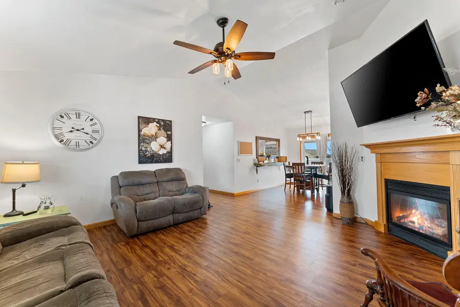 2337 Samantha Street, De Pere, WI 54115 - #2