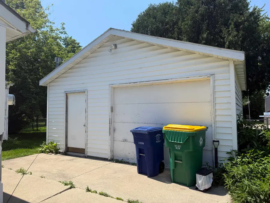429 Wilson Avenue, Green Bay, WI 54303 - #3