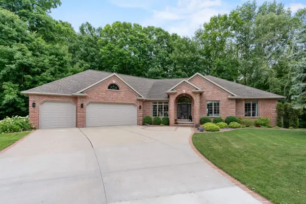 1036 Coprinus Court, GREEN BAY, WI 54313