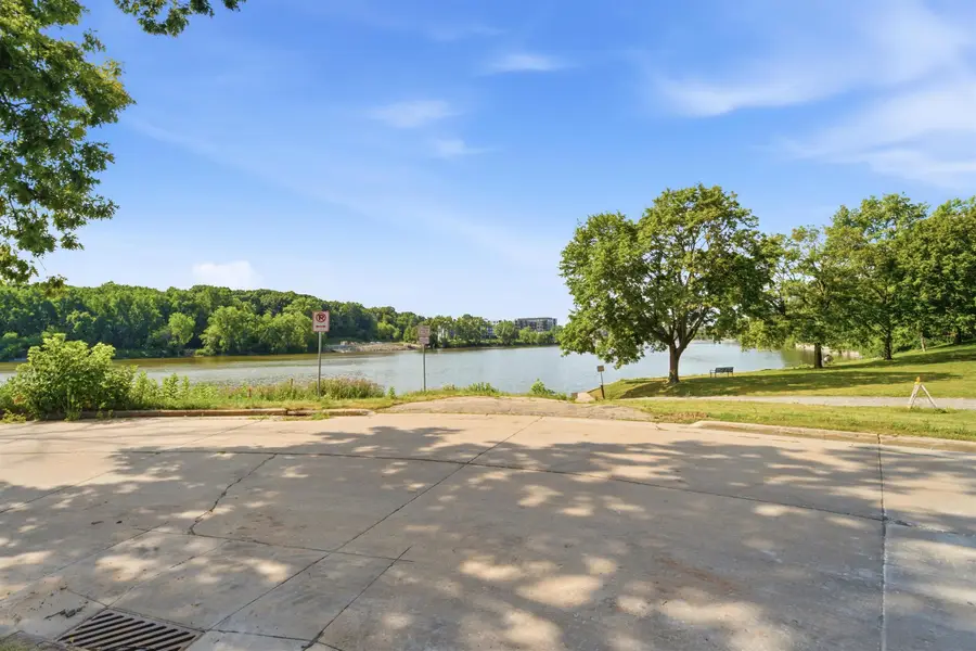 10 Green Bay Court #205, Appleton, WI 54911 - #2