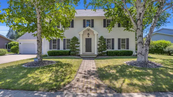 22 Eastbrook Lane, FOND DU LAC, WI 54935