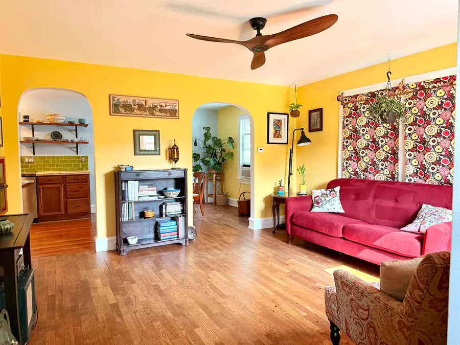 615 S Weimar Street, Appleton, WI 54915 - #2
