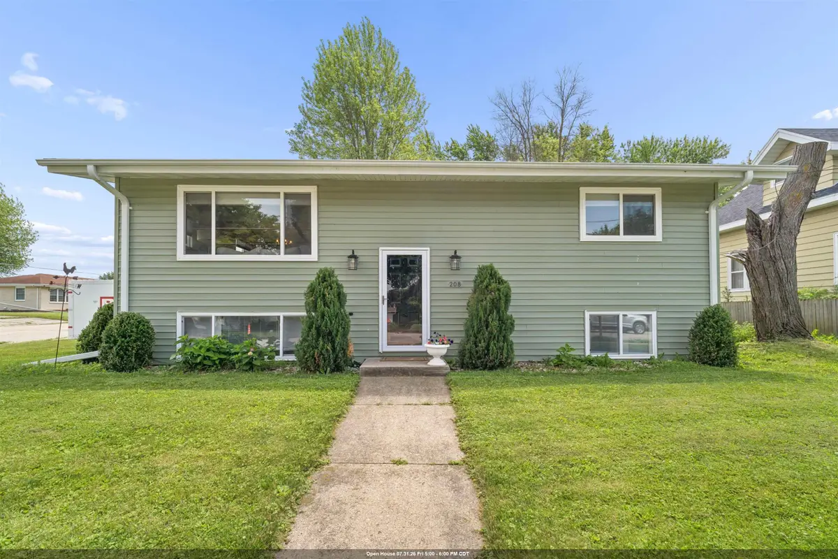 208 E Burdick Street, Black Creek, WI 54106 - #1