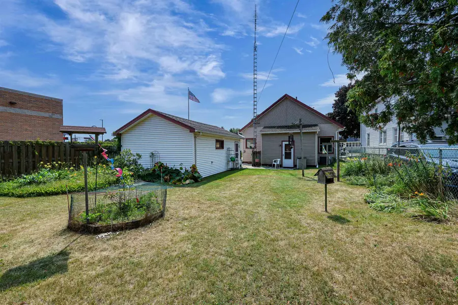 1514 22nd Street, Two Rivers, WI 54241 - #3