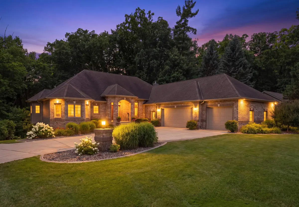2870 Sleepy Hollow Drive, Green Bay, WI 54311 - #1