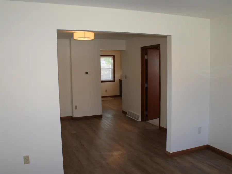231 S Military Road, Fond Du Lac, WI 54935 - #3