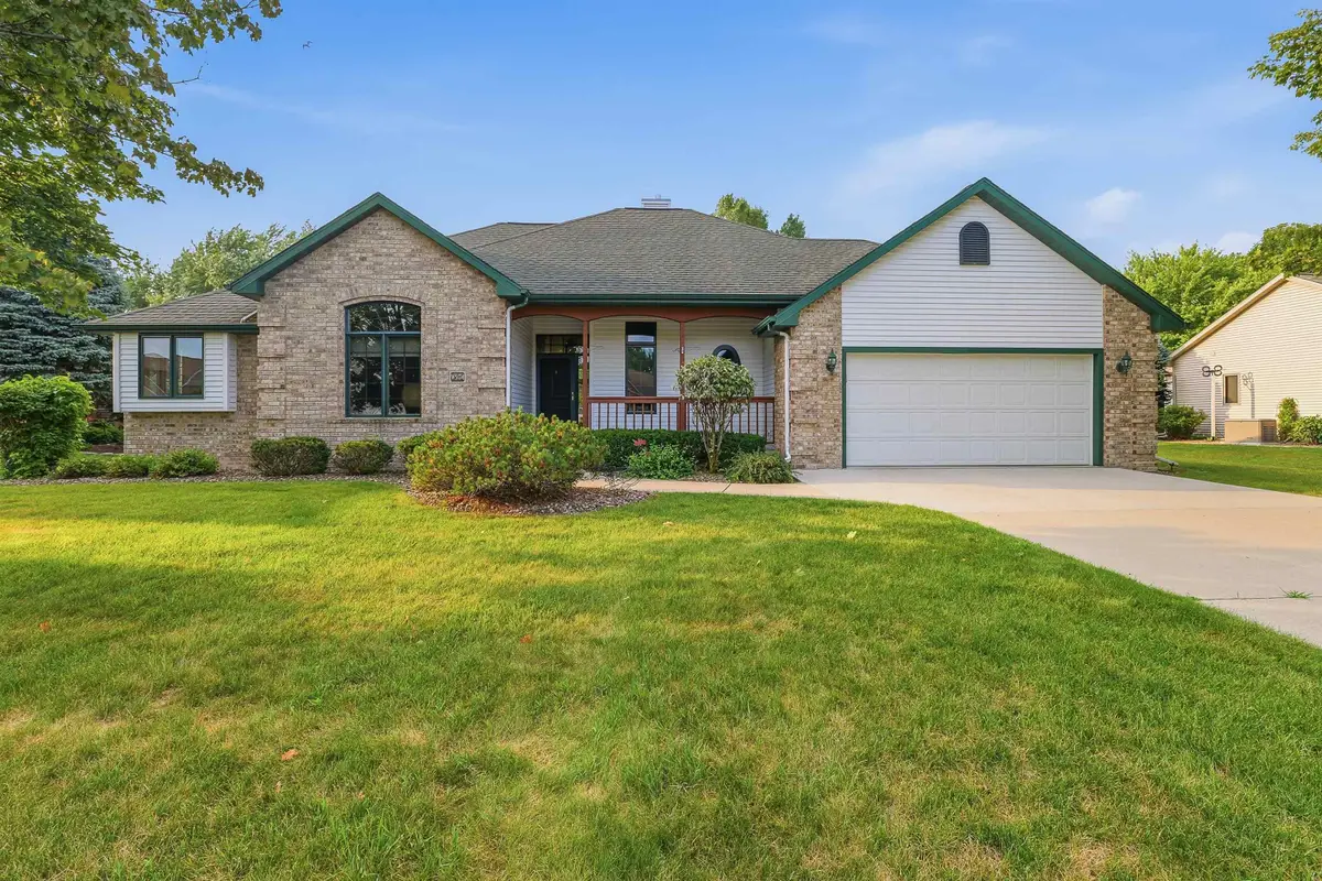 W5174 Kennedy Drive, Fond Du Lac, WI 54935 - #1