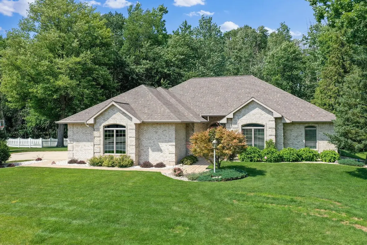 1184 Pleasant Valley Drive, Oneida, WI 54155-8634 - #1