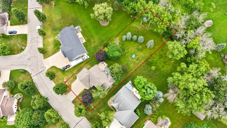 1569 Redstone Trail, Green Bay, WI 54313-3954 - #3