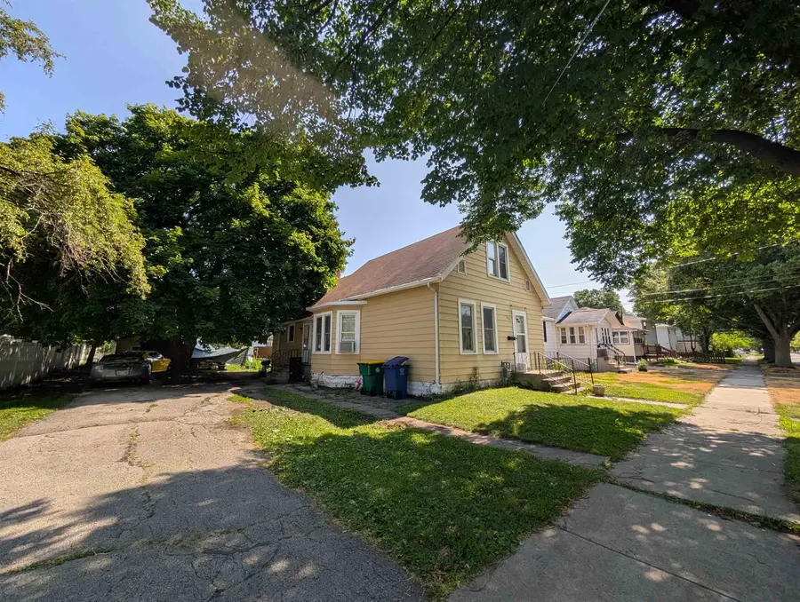 1155 Stuart Street, Green Bay, WI 54301 - #2