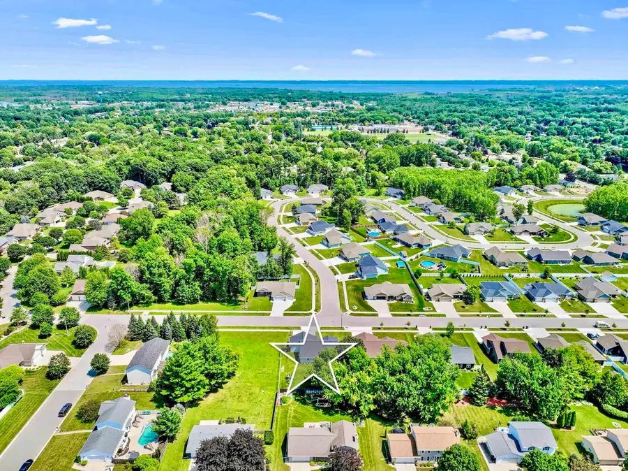 1285 Clementine Road, Howard, WI 54313 - #2