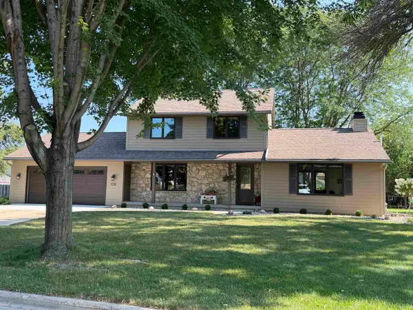 1241 Dover Lane, GREEN BAY, WI 54313-5892