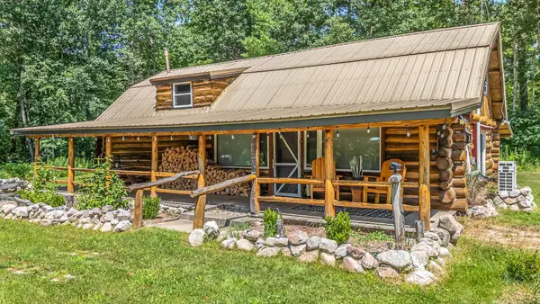 N17187 Boulder Ridge Drive, PEMBINE, WI 54156-9800