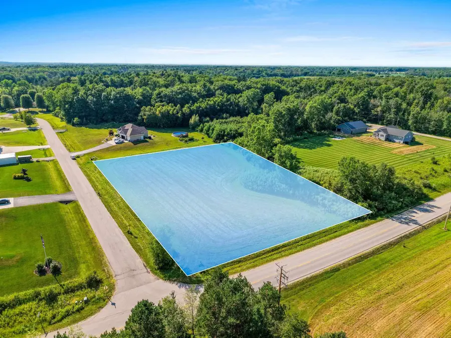 Black Walnut Way #10, Little Suamico, WI 54171 - #2