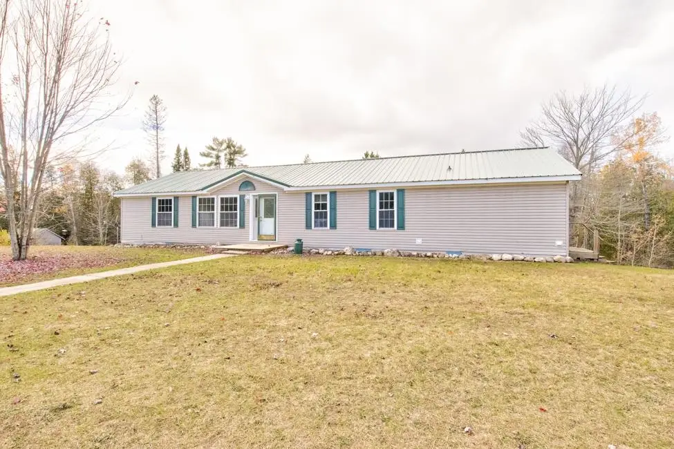W7642 Sinkler Lane, Stephenson, MI 49887 - #1
