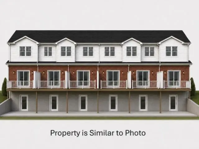 13177 Velp Avenue #C, Suamico, WI 54313 - #3