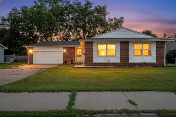 1235 E Murdock Avenue, OSHKOSH, WI 54901
