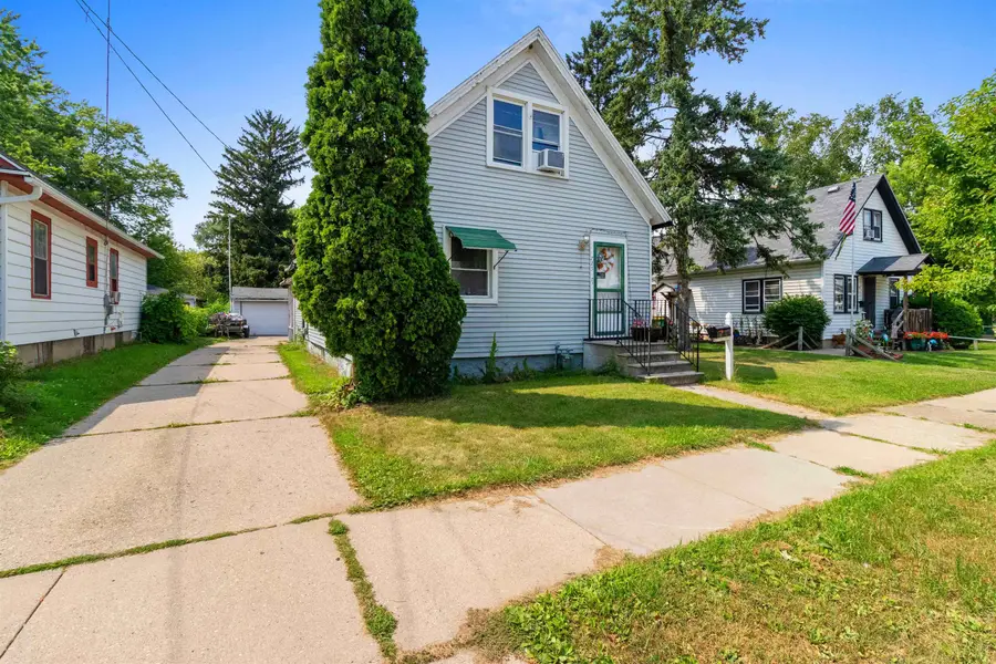 725 St George Street, Green Bay, WI 54302 - #2