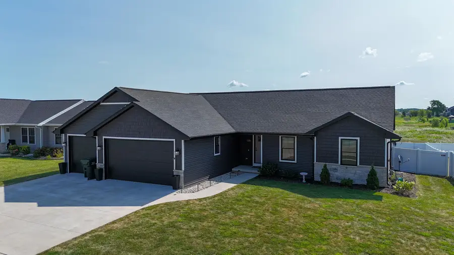 3100 Haas Road, Kaukauna, WI 54130 - #2