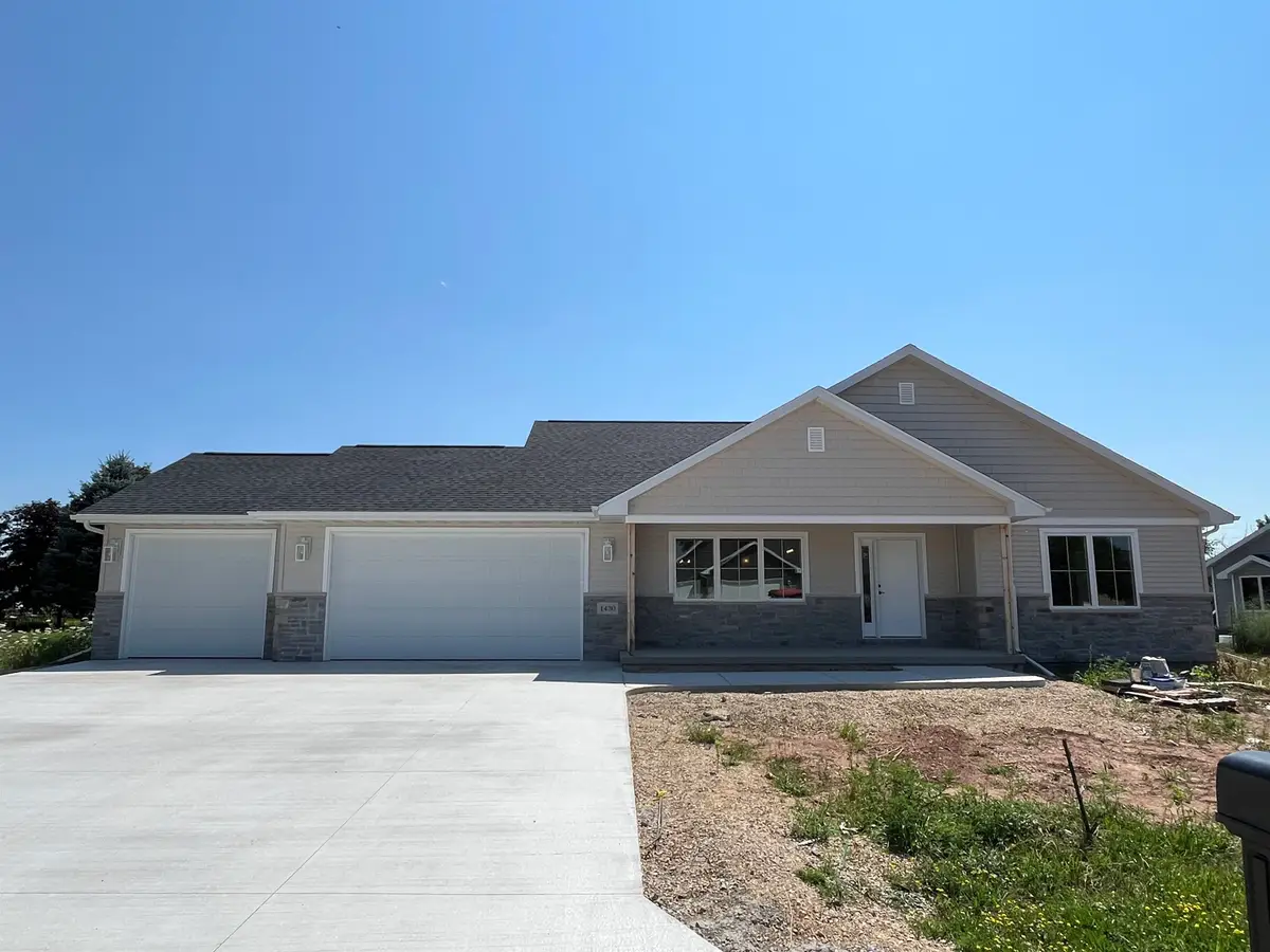 1430 Caroline Drive, New London, WI 54961-7317 - #1