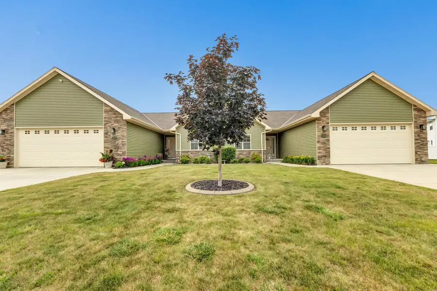 2206 Blue Stem Lane, De Pere, WI 54115 - #2