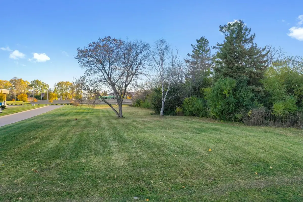 1875 Rath Lane, Oshkosh, WI 54902-2658 - #1