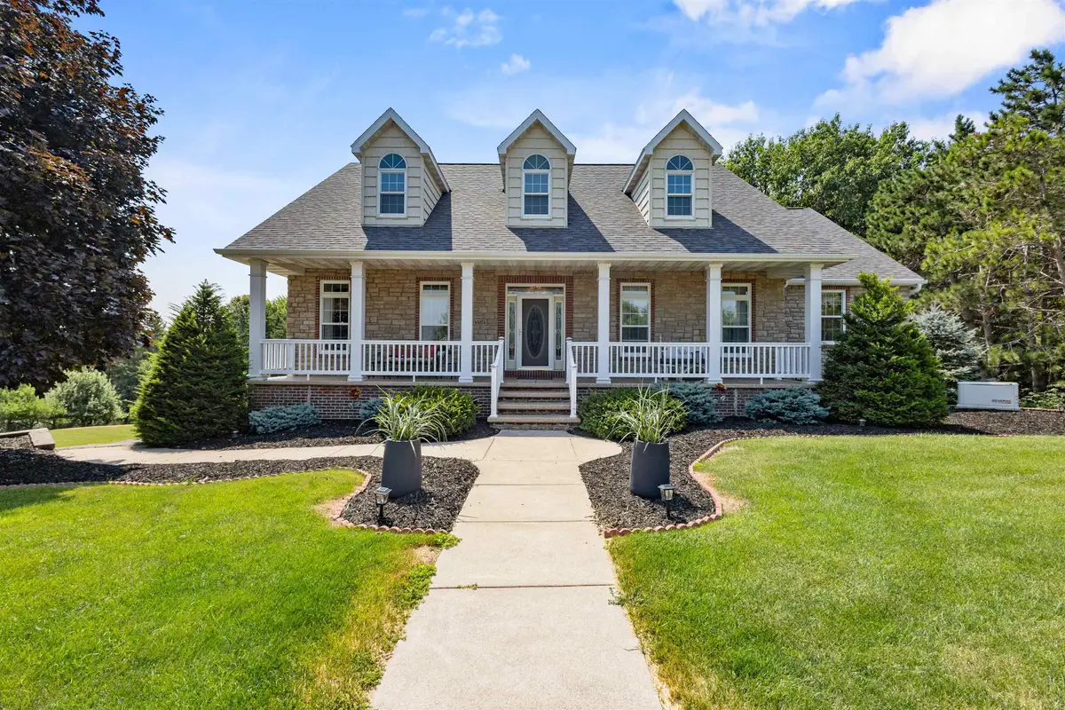 N3224 Feather Ridge Drive, Appleton, WI 54913-9698 - #1