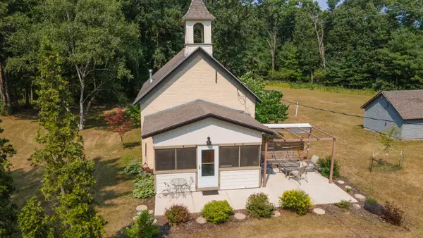 W8224 Cottonville Lane, WAUTOMA, WI 54982