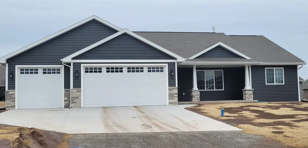 8366 Marlo Avenue, Neenah, WI 54956 - #1