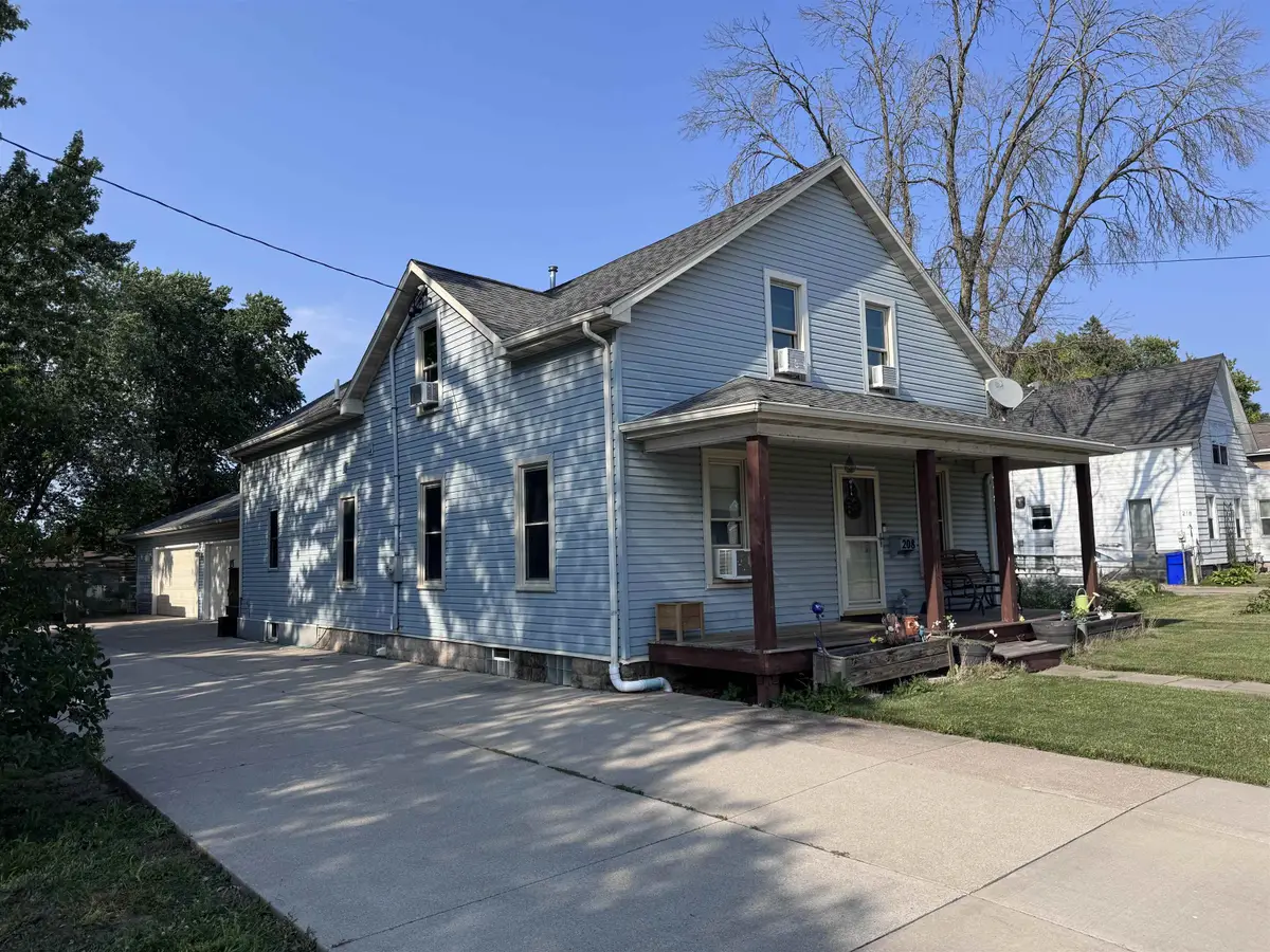 208 E Calumet Street, Appleton, WI 54915-1879 - #1
