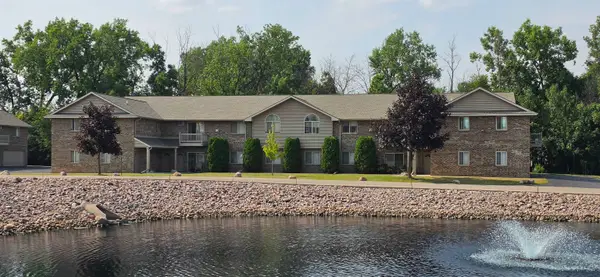 3325 N Casaloma Drive #UNIT 40, APPLETON, WI 54913