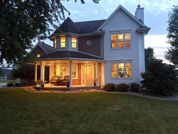 2248 Nick Lane, DE PERE, WI 54115