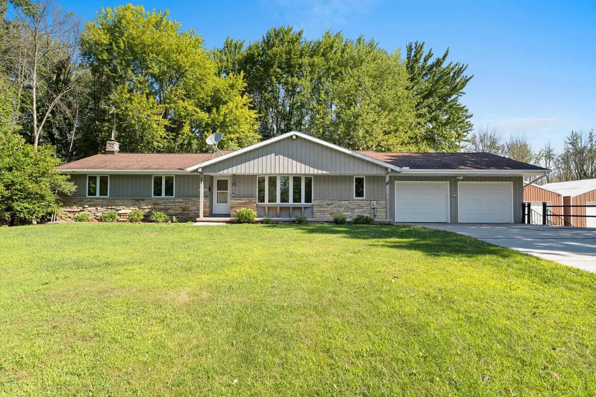 5025 Luxemburg Road, New Franken, WI 54229-9704 - #1