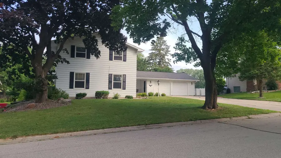 2410 Lina Lane, Green Bay, WI 54304-5024 - #3