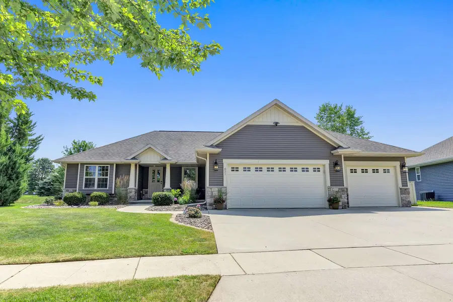 651 Pebblestone Circle, Hobart, WI 54155-9382 - #3