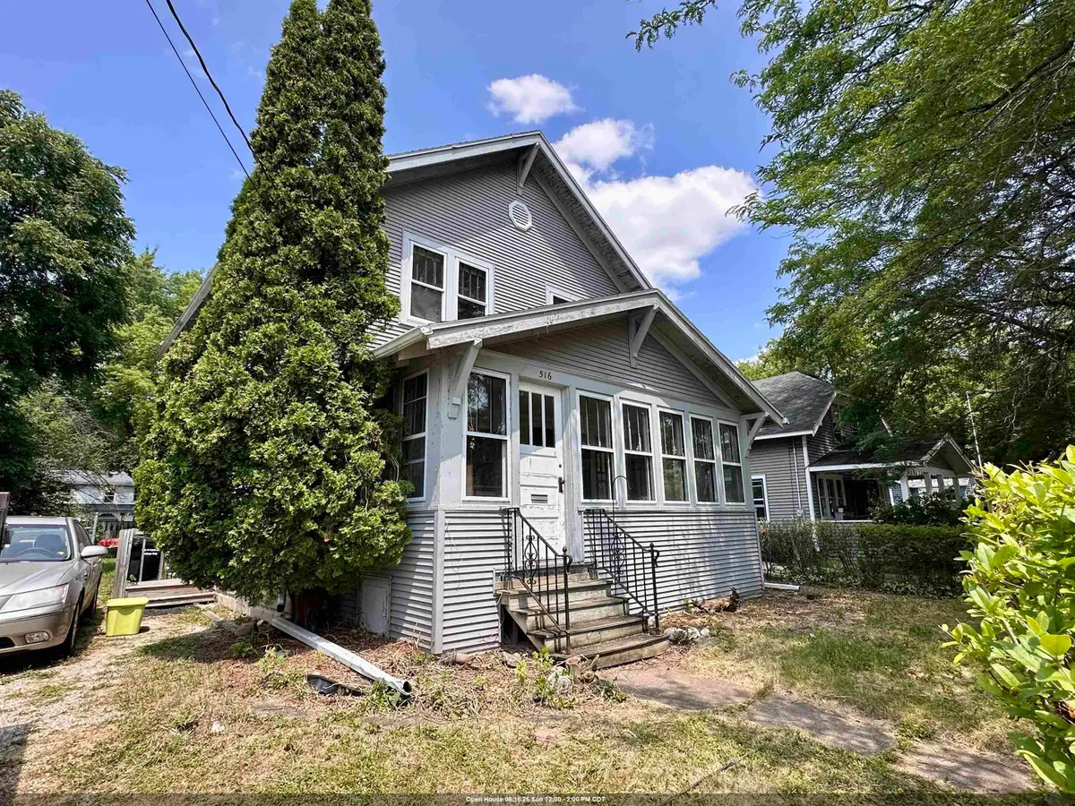 516 E Maple Street, Appleton, WI 54915 - #1