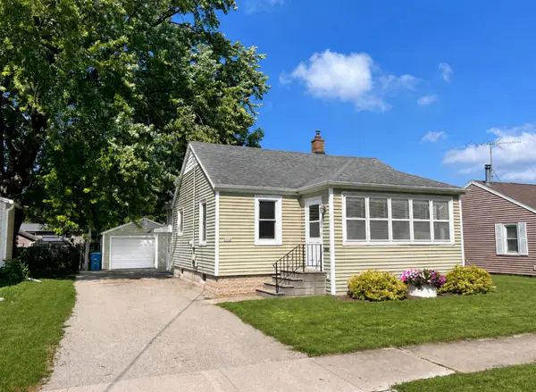 2317 Mt Vernon Street, OSHKOSH, WI 54901-1939