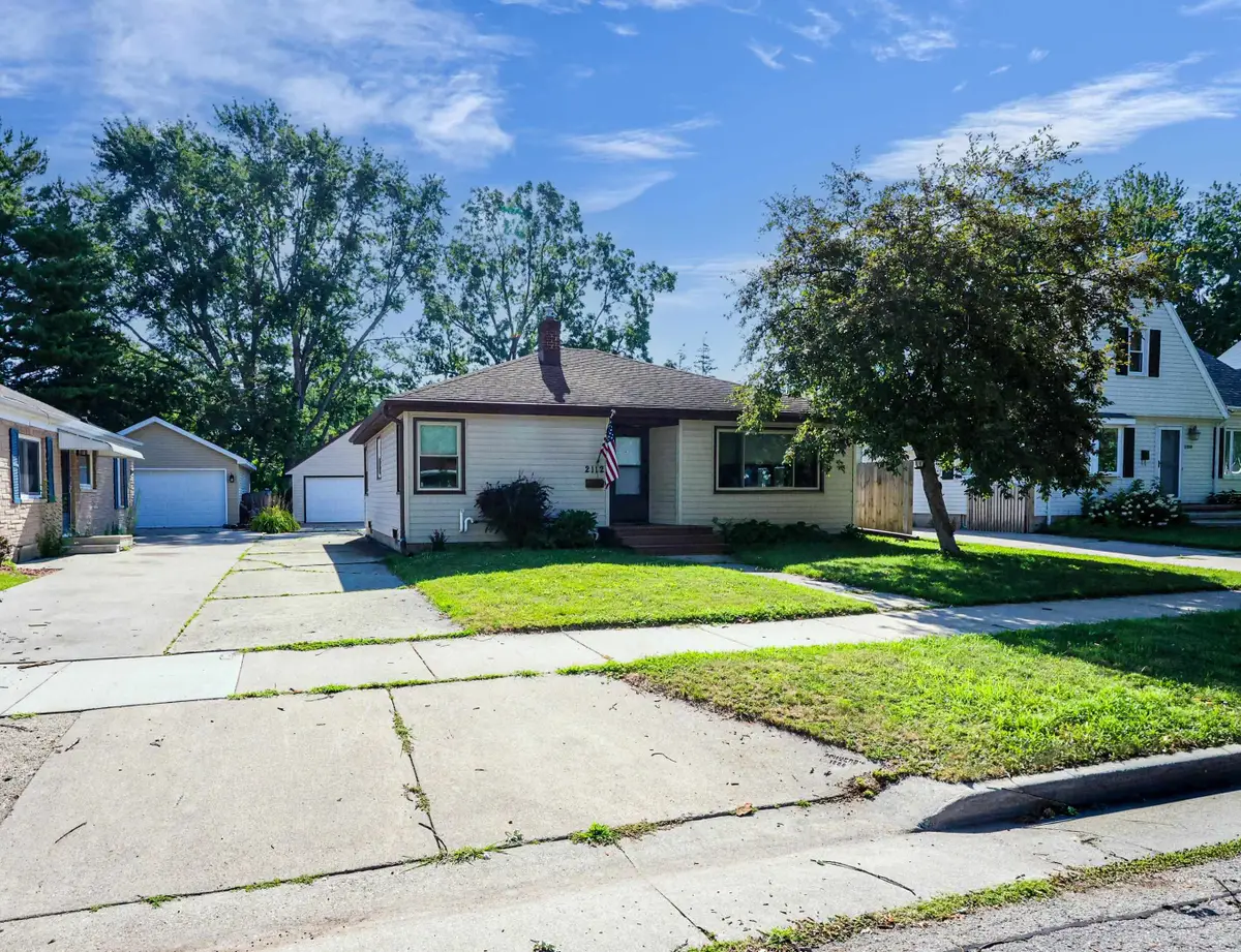 2112 N Superior Street, Appleton, WI 54911 - #1