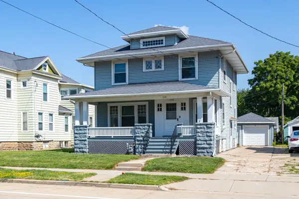 238 W Irving Avenue, OSHKOSH, WI 54901-4468