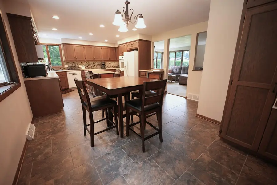 208 W Highland Drive, Oconto Falls, WI 54154-1013 - #3