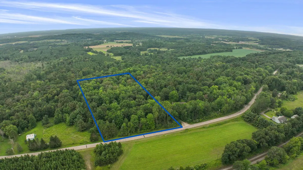 Larson Road, Waupaca, WI 54981 - #1