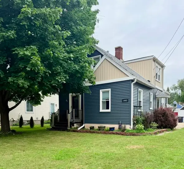 1402 W Murdock Avenue, OSHKOSH, WI 54901
