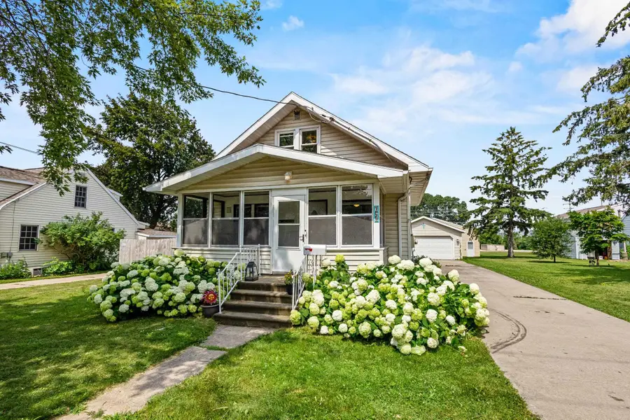 1019 Desnoyer Street, Kaukauna, WI 54130 - #2