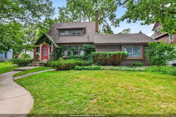 817 Spring Street, KAUKAUNA, WI 54130-2830