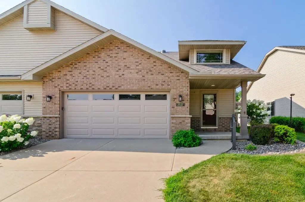 2537 Northern Harrier Pass, Green Bay, WI 54313 - #1