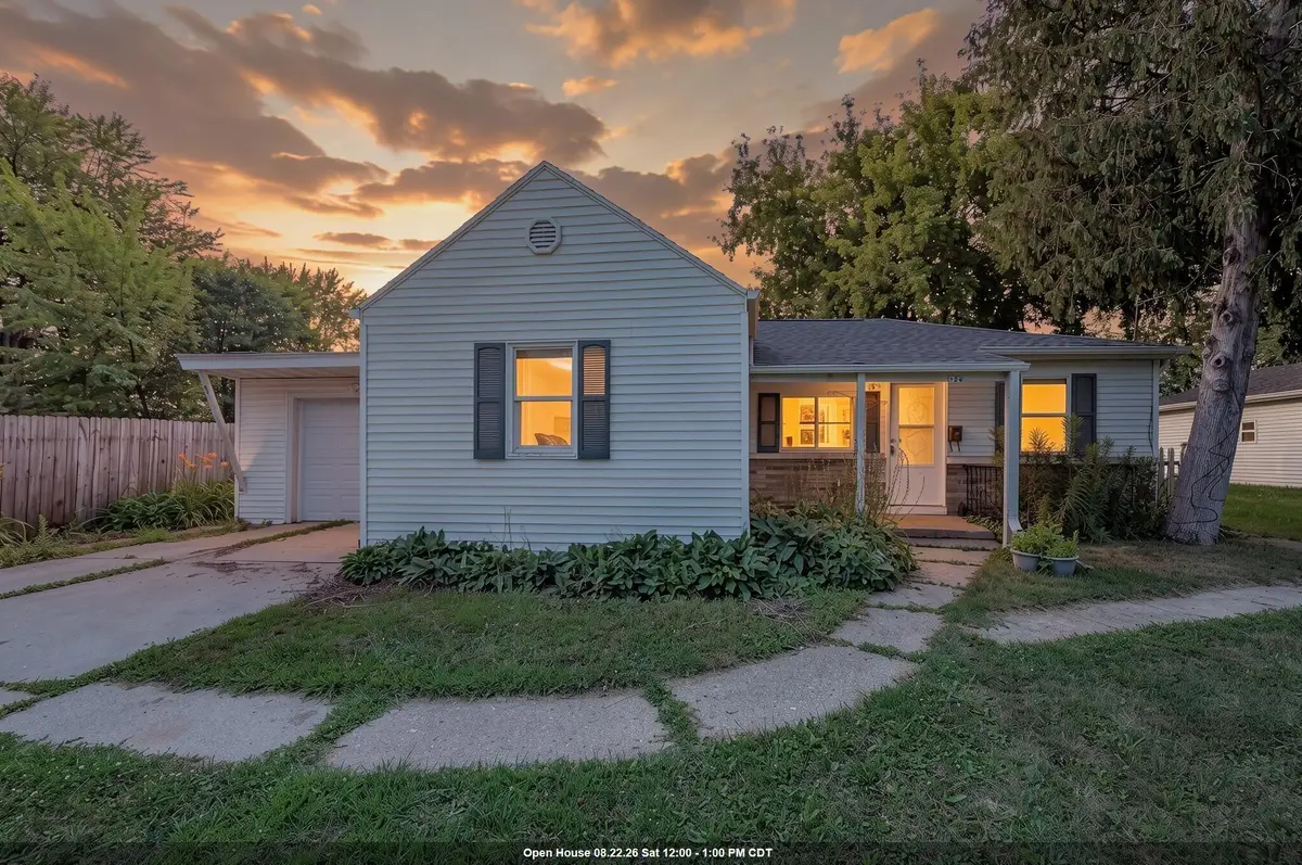 524 S 6th Street, De Pere, WI 54115 - #1
