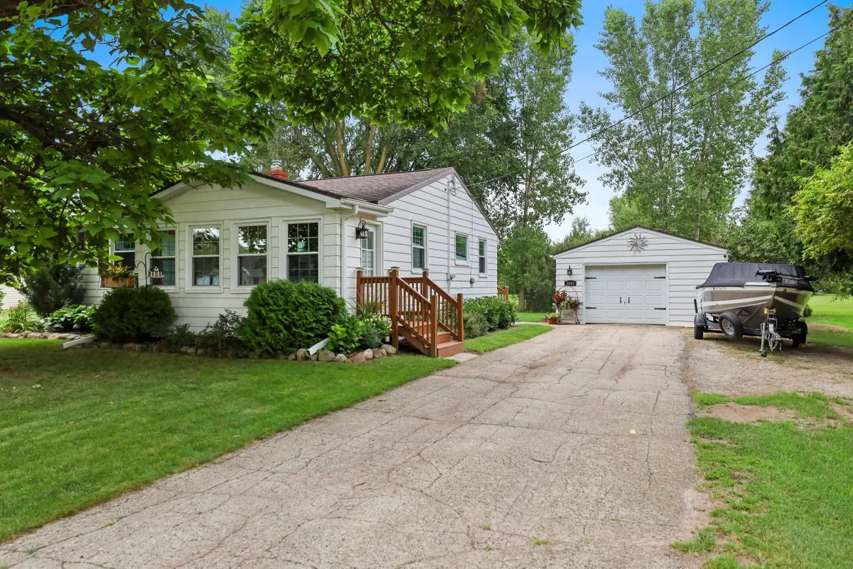 5044 E Ronsman Road, New Franken, WI 54229-9579 - #1