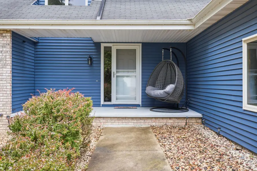 2420 Brantwood Drive, Neenah, WI 54956 - #3