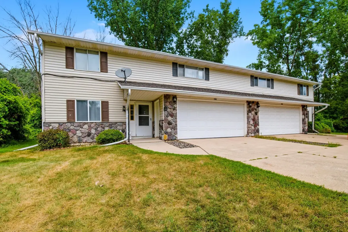 2380 Riverview Drive, Green Bay, WI 54313-6707 - #1